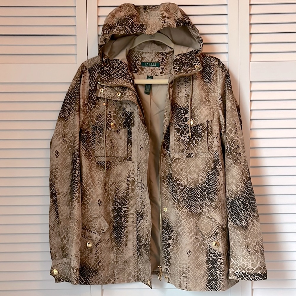 Lauren Ralph Lauren hooded rain jacket size M